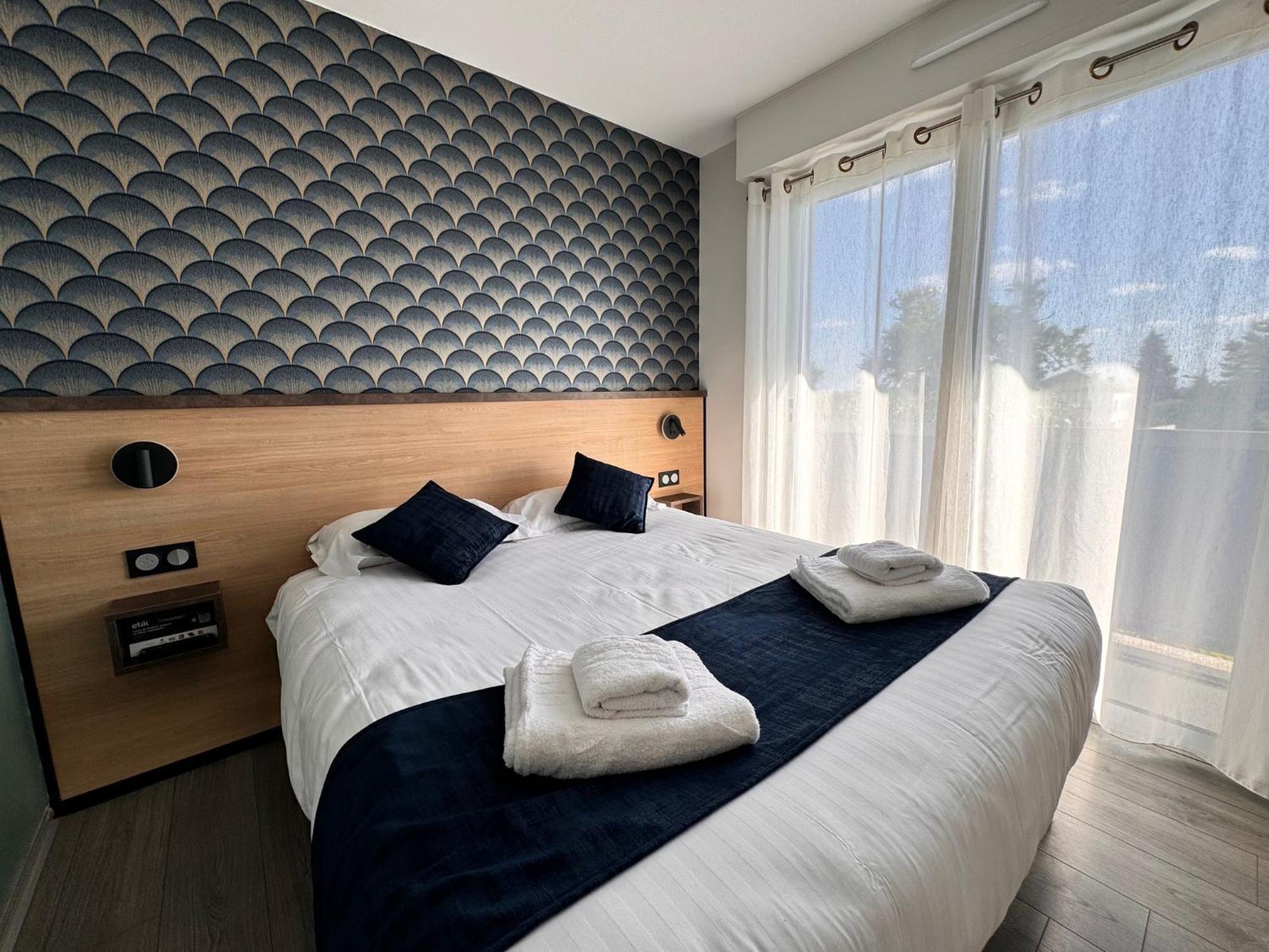 Logis Hotels Gnac E Pause Saint-Lon-Les-Mines Екстериор снимка